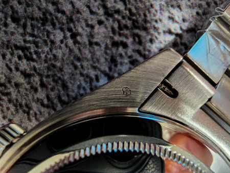Золотые 750 пробы Rolex Day-Date 40mm 228239