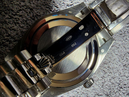 Золотые 750 пробы Rolex Day-Date 40mm 228239