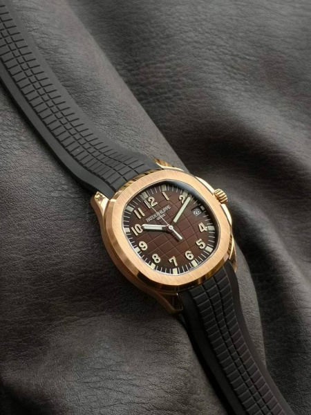 Patek Philippe Aquanaut 5167R-001