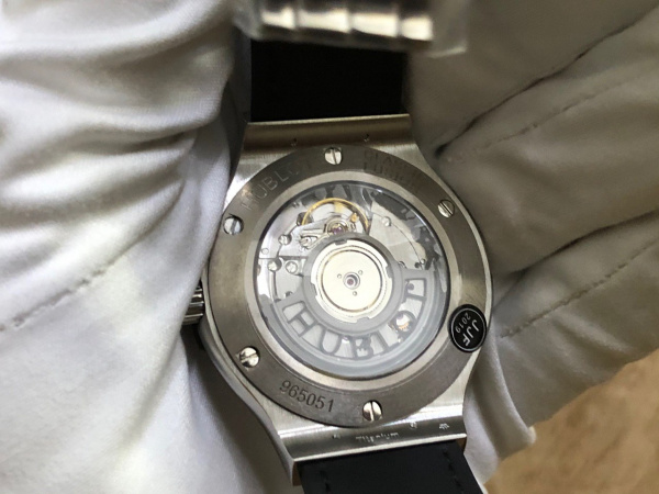 Hublot Classic Fusion Automatic 38 mm 565.NX.1171.LR