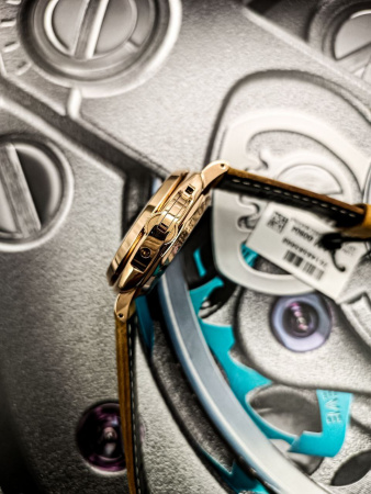 Officine Panerai Luminor Due 42 mm PAM01042