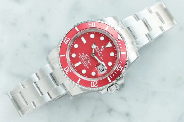Rolex Blaken Submariner Date 116610LN Blaken Red