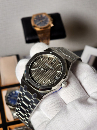 Audemars Piguet Royal Oak Selfwinding II 15500ST.OO.1220ST.02