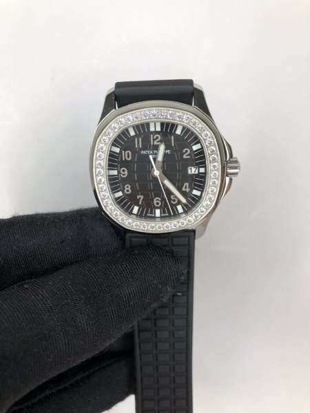 Patek Philippe Aquanaut 5067A