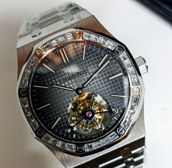 Audemars Piguet Royal Oak Tourbillon Extra-Thin 41 mm 26516PT.ZZ.1220PT.01