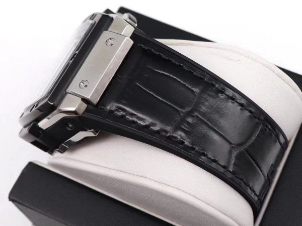 Hublot Spirit of Big Bang Ref. 601.NX.0173.LR