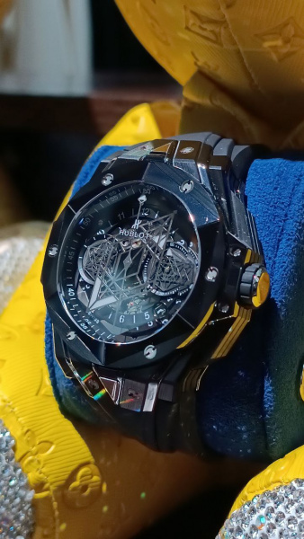 Hublot Big Bang Sang Bleu II All Black 418.CX.1114.RX.MXM20