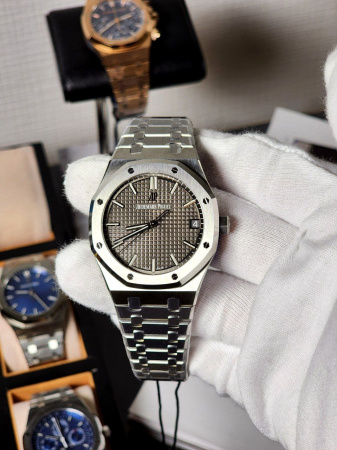 Audemars Piguet Royal Oak Selfwinding II 15500ST.OO.1220ST.02