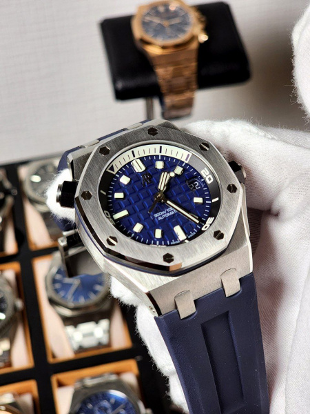 Audemars Piguet Royal Oak Offshore Diver 15720ST.OO.A027CA.01