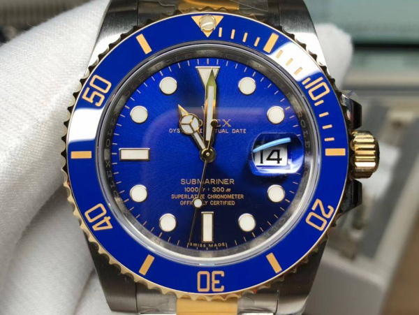 Rolex Submariner Date 116613LB