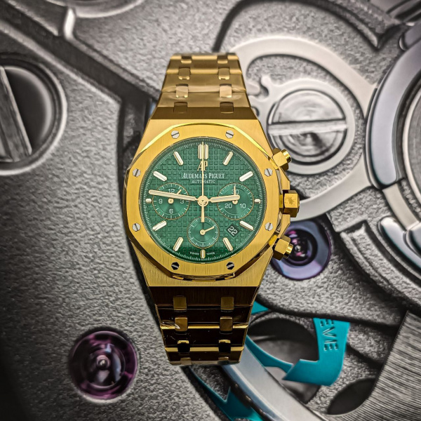 Audemars Piguet  Royal Oak Selfwinding Chronograph  26331BA.OO.1220BA.02