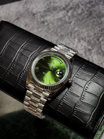 Золотые 750 пробы Rolex Day-Date 40mm 228239