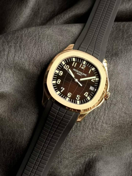 Patek Philippe Aquanaut 5167R-001