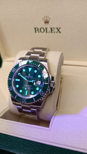 Rolex Submariner Date 116610LV-0001