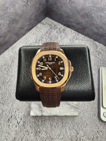Patek Philippe Aquanaut 5167R-001 из розового золота au750 пробы 