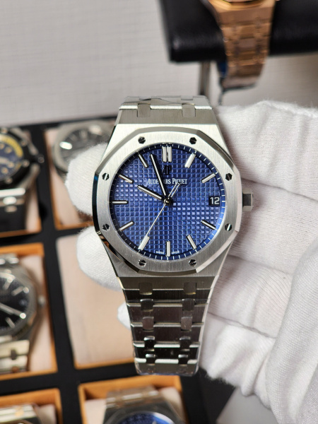 Audemars Piguet Royal Oak Selfwinding II 15500ST.OO.1220ST.01