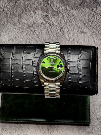 Золотые 750 пробы Rolex Day-Date 40mm 228239