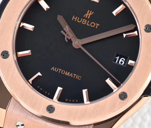 Hublot Classic Fusion 42mm 542.PX.1180.LR