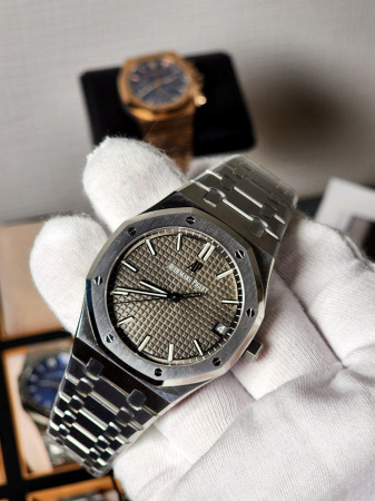 Audemars Piguet Royal Oak Selfwinding II 15500ST.OO.1220ST.02