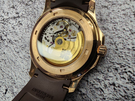 Patek Philippe Aquanaut 5167R-001 из розового золота au750 пробы 