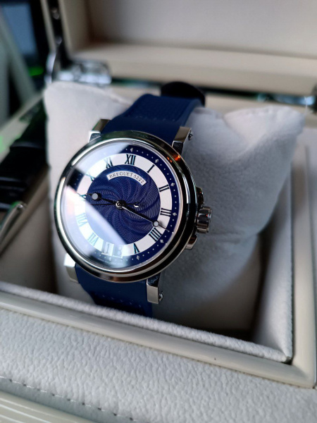 Breguet Marine Big Date 5817ST/Y2/5V8