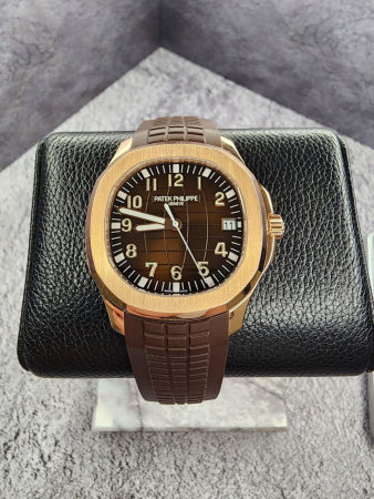 Patek Philippe Aquanaut 5167R-001 из розового золота au750 пробы 