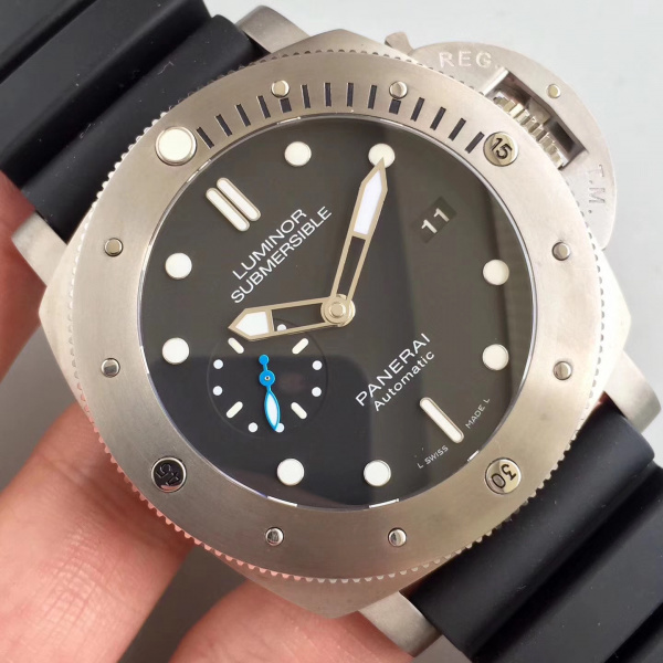 Officine Panerai Luminor 1950 Submersible 3 Days Automatic PAM 682