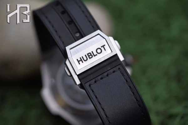 Hublot Big Bang Sang Bleu Titanium White 45mm 415.NX.2027.VR.MXM18