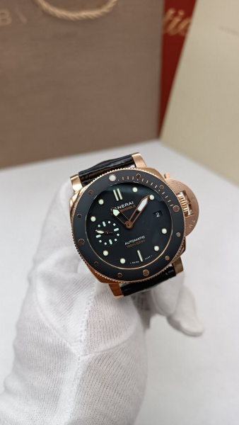 Officine Panerai Luminor Submersible 3 Days Automatic Goldtech PAM00974