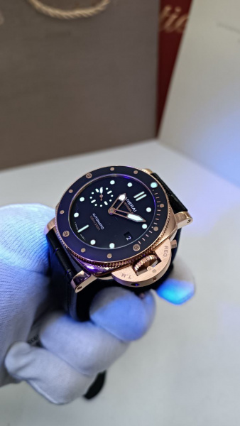Officine Panerai Luminor Submersible 3 Days Automatic Goldtech PAM00974