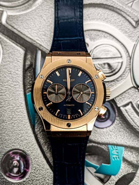 Hublot Classic Fusion Blue Chronograph King Gold 42mm 541.OX.7180.LR
