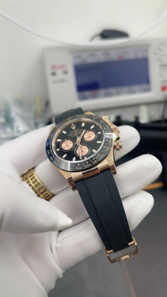 Rolex Cosmograph Daytona 116518LN