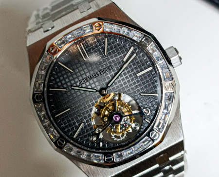 Audemars Piguet Royal Oak Tourbillon Extra-Thin 41 mm 26516PT.ZZ.1220PT.01